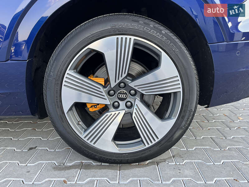 Внедорожник / Кроссовер Audi e-tron Sportback 2020 в Владимире фото 28 Внедорожник / Кроссовер Audi e-tron Sportback 2020 в Владимире