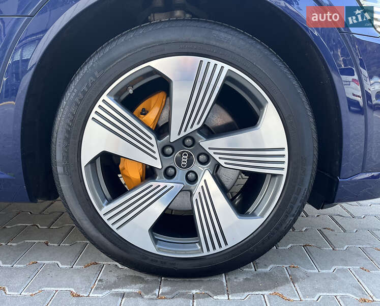 Внедорожник / Кроссовер Audi e-tron Sportback 2020 в Владимире фото 29 Внедорожник / Кроссовер Audi e-tron Sportback 2020 в Владимире