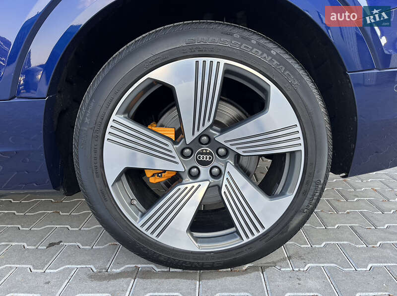 Внедорожник / Кроссовер Audi e-tron Sportback 2020 в Владимире фото 30 Внедорожник / Кроссовер Audi e-tron Sportback 2020 в Владимире