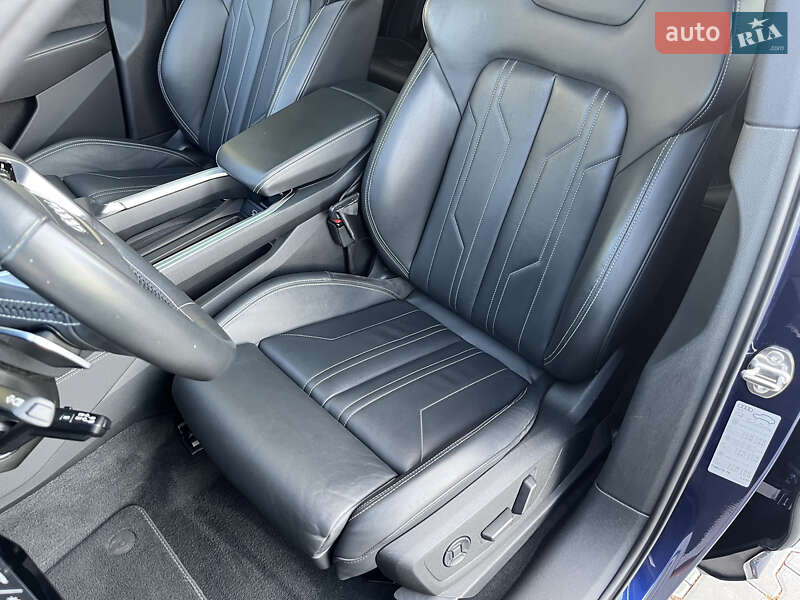 Внедорожник / Кроссовер Audi e-tron Sportback 2020 в Владимире фото 45 Внедорожник / Кроссовер Audi e-tron Sportback 2020 в Владимире