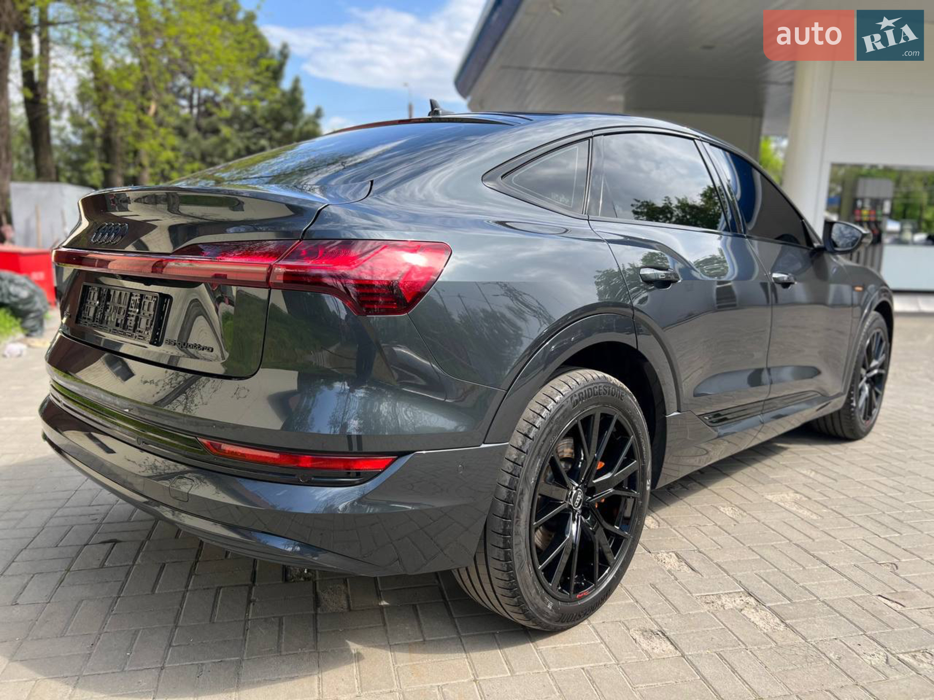 2022 Audi e-tron Sportback - мініатюра 11