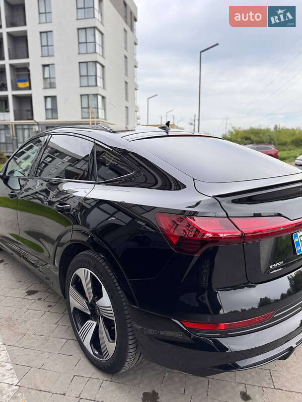 Внедорожник / Кроссовер Audi e-tron Sportback 2020 в Львове