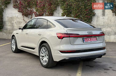 Внедорожник / Кроссовер Audi e-tron Sportback 2021 в 
