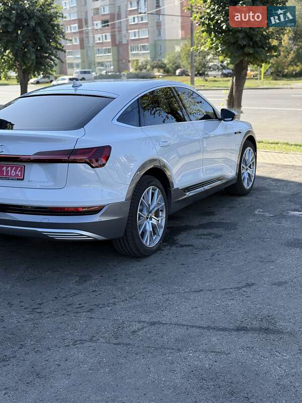 Внедорожник / Кроссовер Audi e-tron Sportback 2022 в Харькове