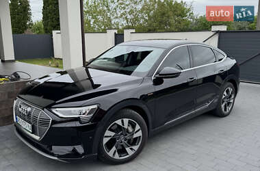 Позашляховик / Кросовер Audi e-tron Sportback 2020 в Ужгороді