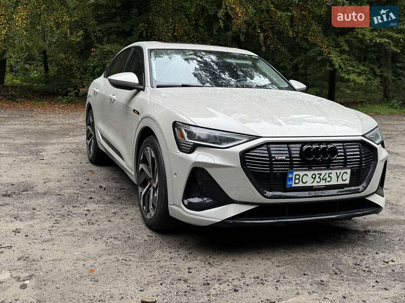 Внедорожник / Кроссовер Audi e-tron Sportback 2022 в Львове