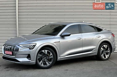 Внедорожник / Кроссовер Audi e-tron Sportback 2021 в 
