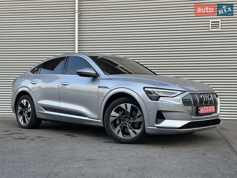 Внедорожник / Кроссовер Audi e-tron Sportback 2021 в Ровно