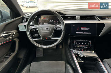 Внедорожник / Кроссовер Audi e-tron Sportback 2021 в 