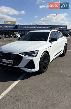 Внедорожник / Кроссовер Audi e-tron Sportback 2021 в 