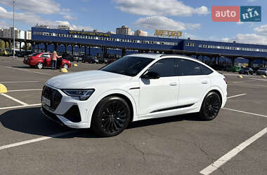 Внедорожник / Кроссовер Audi e-tron Sportback 2021 в 