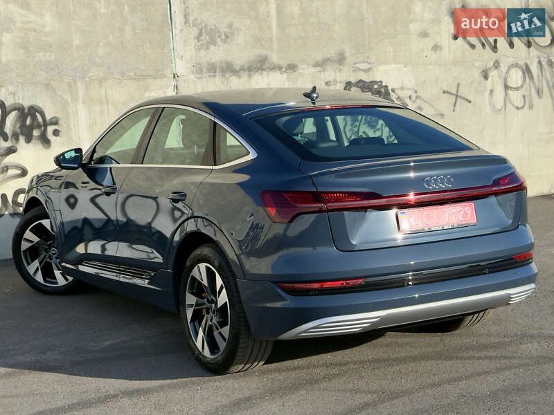 Внедорожник / Кроссовер Audi e-tron Sportback 2021 в Львове