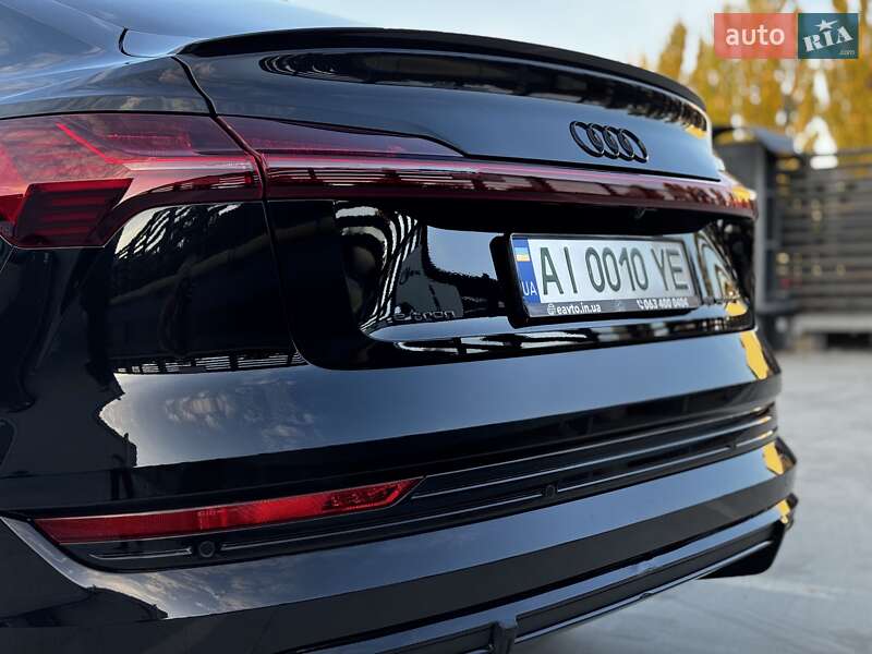 Внедорожник / Кроссовер Audi e-tron Sportback 2020 в Киеве фото 37 Внедорожник / Кроссовер Audi e-tron Sportback 2020 в Киеве
