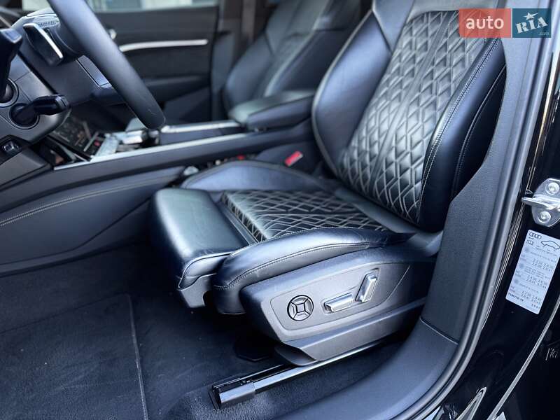 Внедорожник / Кроссовер Audi e-tron Sportback 2020 в Киеве фото 55 Внедорожник / Кроссовер Audi e-tron Sportback 2020 в Киеве