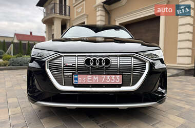 Внедорожник / Кроссовер Audi e-tron Sportback 2023 в 