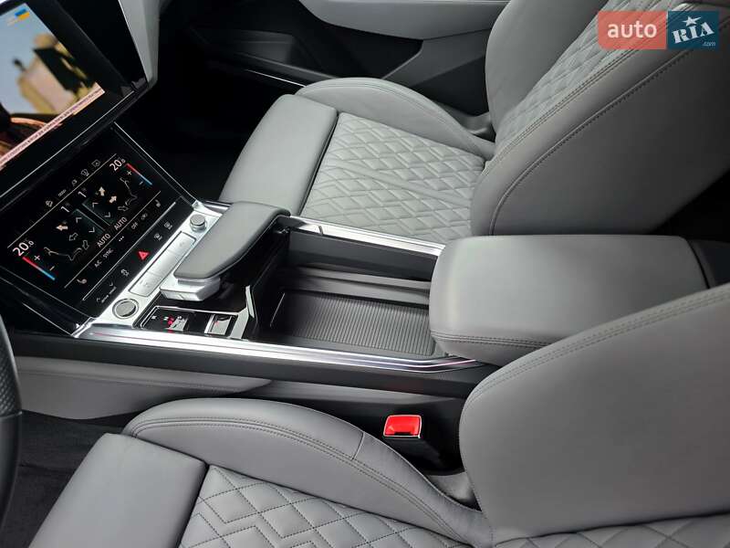 Внедорожник / Кроссовер Audi e-tron Sportback 2022 в Житомире