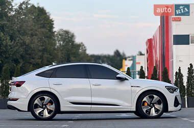 Внедорожник / Кроссовер Audi e-tron Sportback 2021 в 