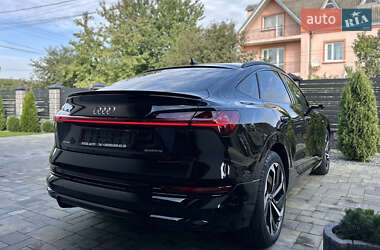 Внедорожник / Кроссовер Audi e-tron Sportback 2021 в 