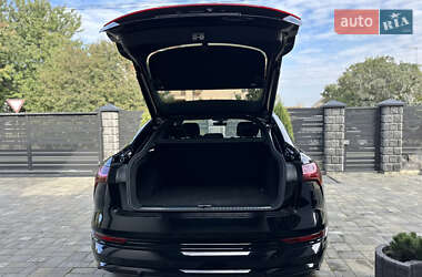 Внедорожник / Кроссовер Audi e-tron Sportback 2021 в 
