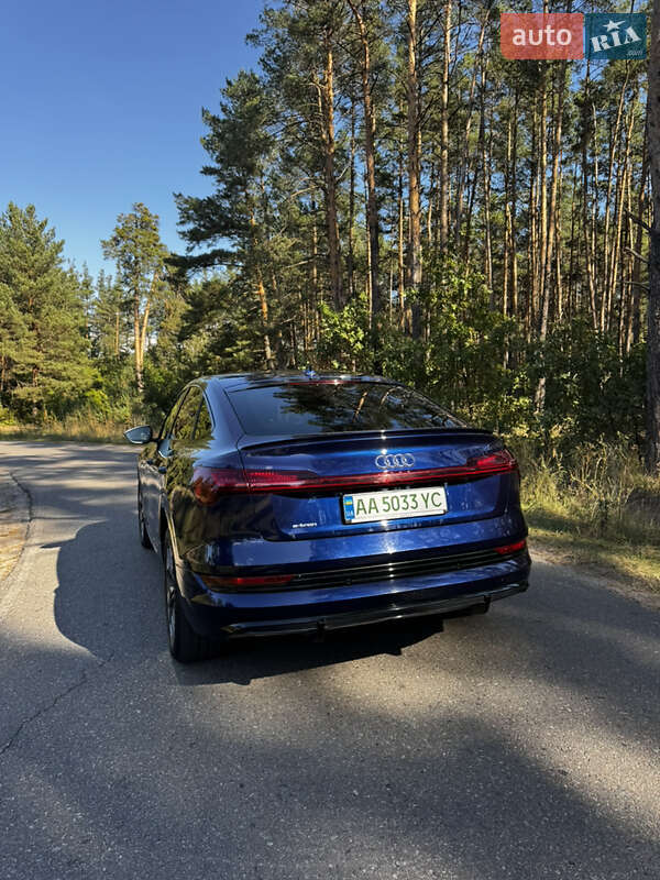 Позашляховик / Кросовер Audi e-tron Sportback 2021 в Києві фото 10 Позашляховик / Кросовер Audi e-tron Sportback 2021 в Києві