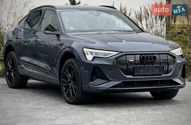 Внедорожник / Кроссовер Audi e-tron Sportback 2022 в 