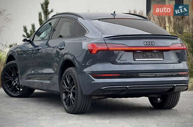 Внедорожник / Кроссовер Audi e-tron Sportback 2022 в 