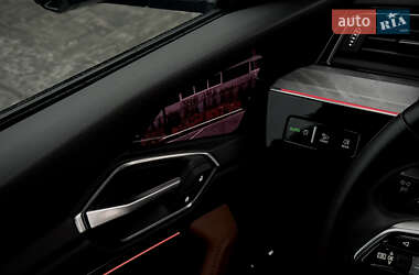 Внедорожник / Кроссовер Audi e-tron Sportback 2022 в 