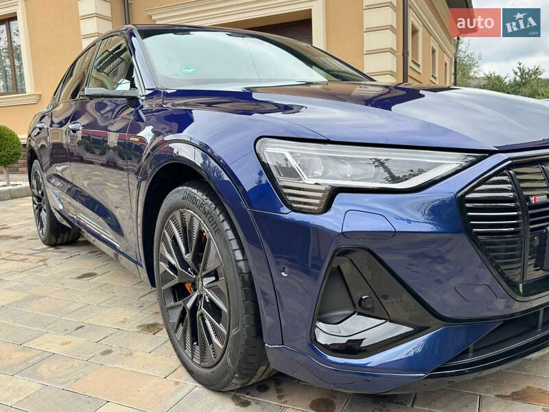 Внедорожник / Кроссовер Audi e-tron Sportback 2021 в Днепре