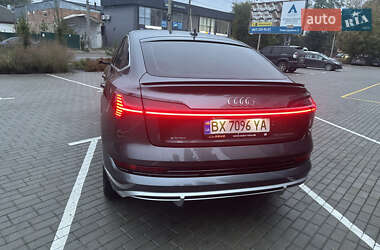 Внедорожник / Кроссовер Audi e-tron Sportback 2020 в 