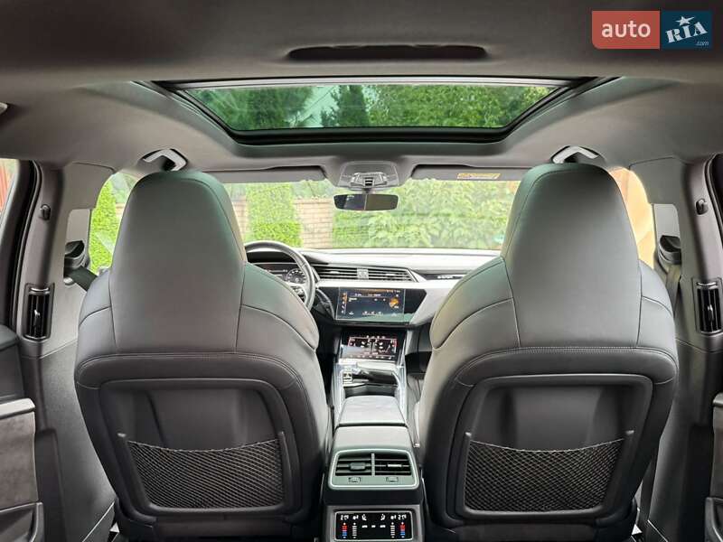 Внедорожник / Кроссовер Audi e-tron Sportback 2021 в Днепре