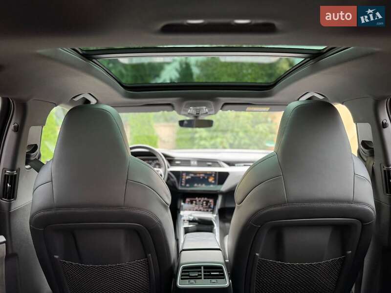 Внедорожник / Кроссовер Audi e-tron Sportback 2021 в Днепре