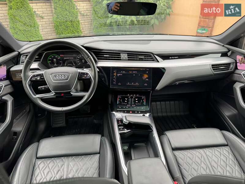 Внедорожник / Кроссовер Audi e-tron Sportback 2021 в Днепре