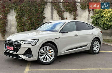 Внедорожник / Кроссовер Audi e-tron Sportback 2021 в 