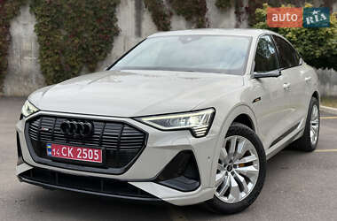 Внедорожник / Кроссовер Audi e-tron Sportback 2021 в 