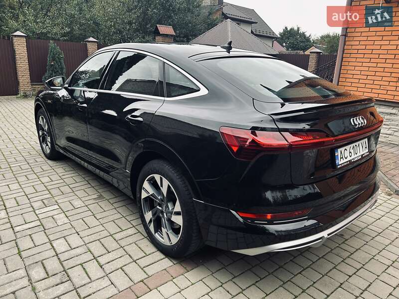 Позашляховик / Кросовер Audi e-tron Sportback 2020 в Луцьку