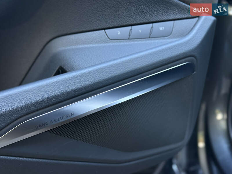 Позашляховик / Кросовер Audi e-tron Sportback 2020 в Львові