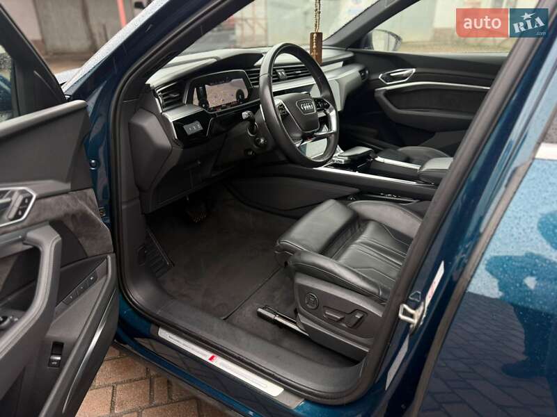 Позашляховик / Кросовер Audi e-tron Sportback 2019 в Івано-Франківську