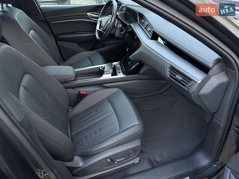 Внедорожник / Кроссовер Audi e-tron Sportback 2020 в Коломые