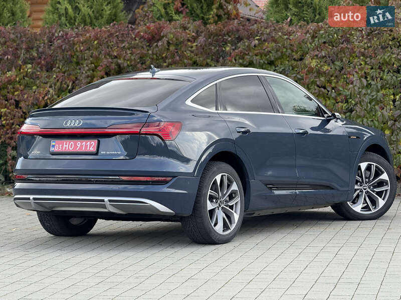 Внедорожник / Кроссовер Audi e-tron Sportback 2021 в Стрые