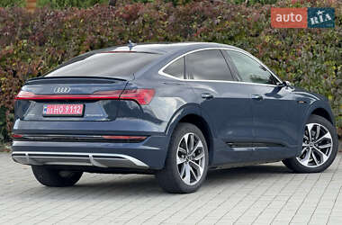 Внедорожник / Кроссовер Audi e-tron Sportback 2021 в 