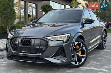 Позашляховик / Кросовер Audi e-tron Sportback 2021 в Ужгороді
