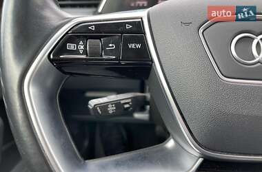 Позашляховик / Кросовер Audi e-tron Sportback 2020 в 