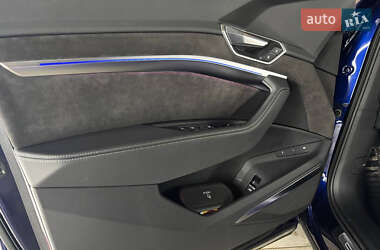 Внедорожник / Кроссовер Audi e-tron Sportback 2021 в 