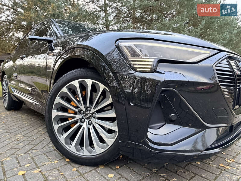 Внедорожник / Кроссовер Audi e-tron Sportback 2020 в Дрогобыче