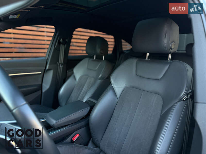 Внедорожник / Кроссовер Audi e-tron Sportback 2020 в Одессе фото 17 Внедорожник / Кроссовер Audi e-tron Sportback 2020 в Одессе