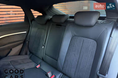 Внедорожник / Кроссовер Audi e-tron Sportback 2020 в 