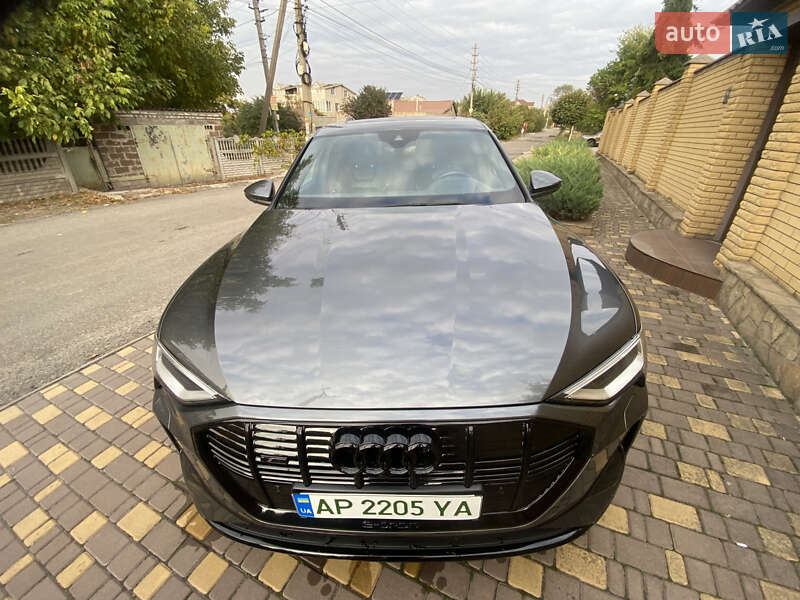 Внедорожник / Кроссовер Audi e-tron Sportback 2020 в Запорожье фото 8 Внедорожник / Кроссовер Audi e-tron Sportback 2020 в Запорожье