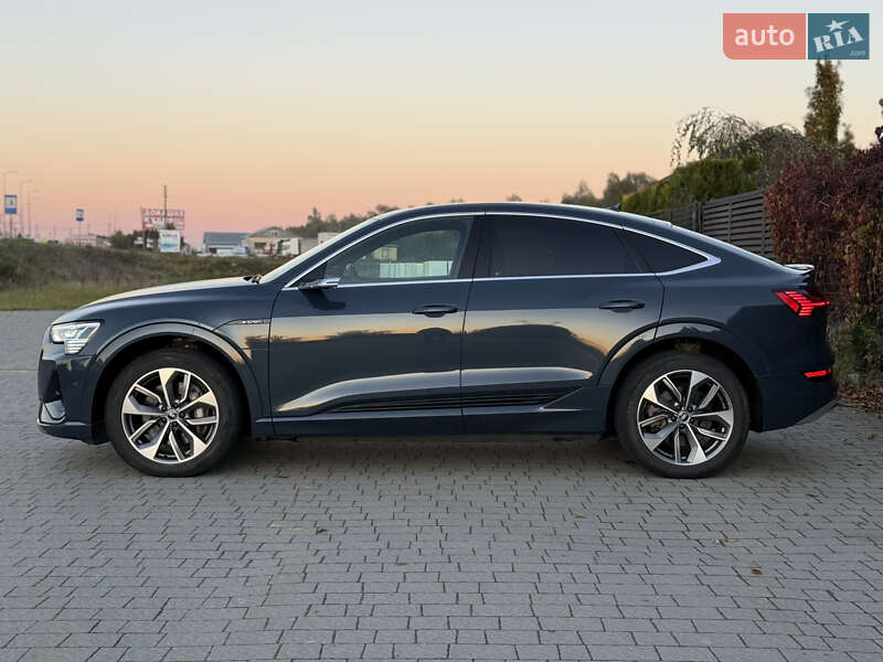 Позашляховик / Кросовер Audi e-tron Sportback 2021 в Львові фото 11 Позашляховик / Кросовер Audi e-tron Sportback 2021 в Львові