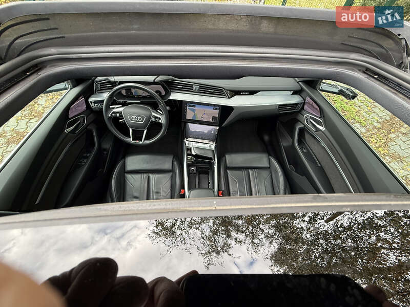 Позашляховик / Кросовер Audi e-tron Sportback 2021 в Львові фото 29 Позашляховик / Кросовер Audi e-tron Sportback 2021 в Львові