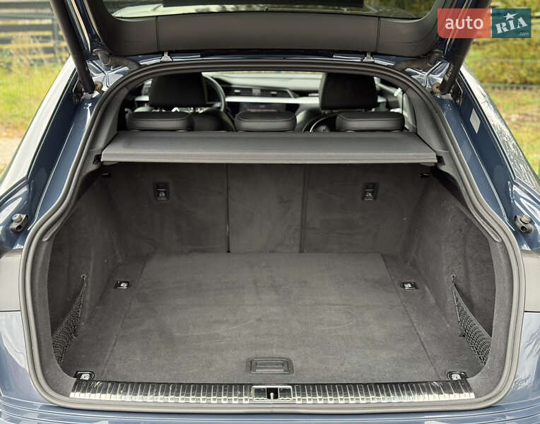 Позашляховик / Кросовер Audi e-tron Sportback 2021 в Львові фото 35 Позашляховик / Кросовер Audi e-tron Sportback 2021 в Львові